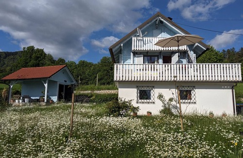 Kamnik Ski Chalet | Chalet Pure Slovenia - Tranquil location - Majestic mountain views