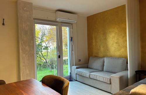 Novo Mesto Apartment | Charming 2-bedroom apartment with WiFi, AC in soothing Novo Mesto