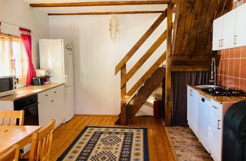 Marisel Cabin | Charming 3-bedroom cabin in transylvanian village
