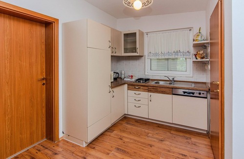 Maslenica House | Charming Holiday Home in Maslenica