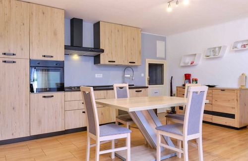 Veli Losinj Apartment | Charming One-Bedroom Apartment