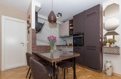 Ratac Apartment | Chic apartment Zoja near beach with free parking