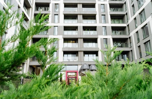 Aviatiei Apartment | CloudView Studio