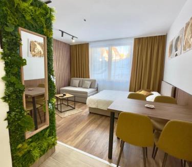 Lisina Apartment | Coco Kop studio