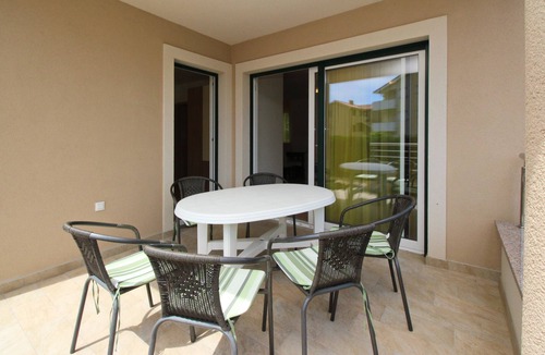 Jurandvor Apartment | Comfortable apartment for 4-6 persons/SMOJVER1