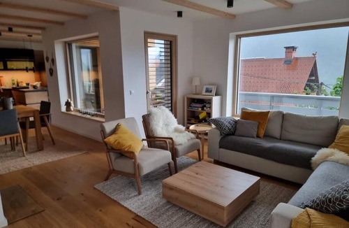 Dovje House | Comfy mountain nest