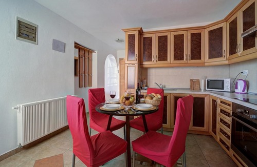 Vratarusa Apartment | Comfy Sunset And Sea View Apt/w Jacuzzi, Senj, Croatia