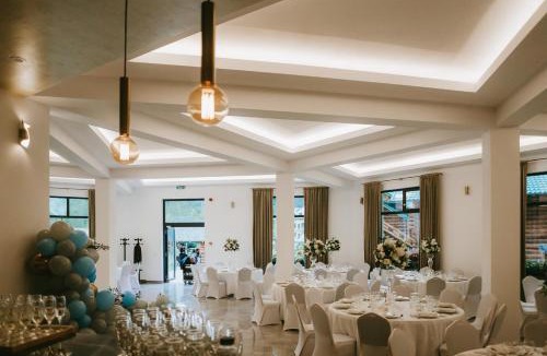 Bicaz Hotel | Complex Adora