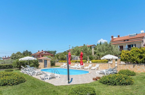 Kastelir Apartment | Cosy apartment for 2 people with WIFI, pool, TV and terrace