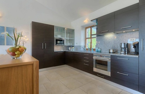 Bibali House | Cosy apartment in villa for 6 people with A/C, WIFI, pool, TV and terrace