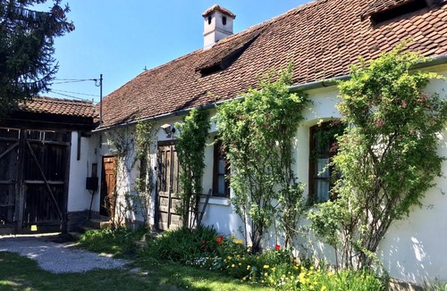 Miclosoara House | Count Kálnoky's Transylvanian Guesthouses