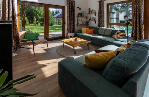 Lic House | Country Gold Holiday Home