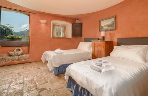 Tolmin Villa | Country retreat with private pool surrounded by nature and stunning views
