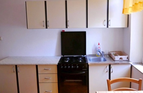 Metajna Apartment | Cozy 1 bedroom apartment with sea view