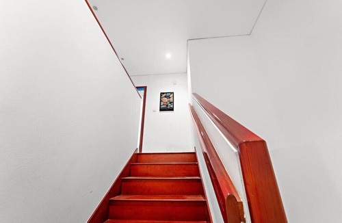 Dubai Apartment | Cozy 2BR in Marina | Great for Families | Near Beach & Mall