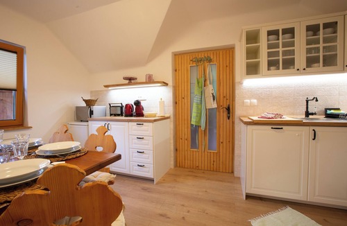 Gorje Apartment | Cozy 3-bedroom apartment in pleasant Zgornje Gorje with AC, WiFi