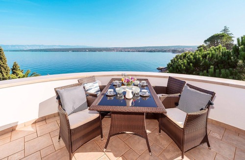 Vantacici Apartment | Cozy apartment in Porat - Malinska