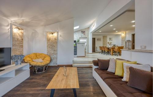 Kurili Apartment | Cozy Apartment In Kanfanar
