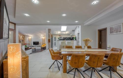 Kurili Apartment | Cozy Apartment In Kanfanar