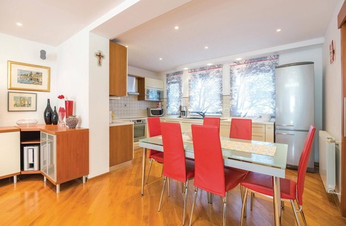 Sarsoni Apartment | Cozy apartment in Rijeka with kitchen
