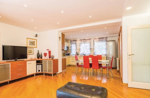Sarsoni Apartment | Cozy apartment in Rijeka with kitchen