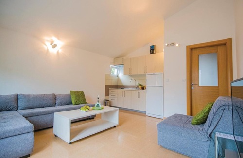 Stari Grad Apartment | Cozy apartment in Stari Grad with WiFi