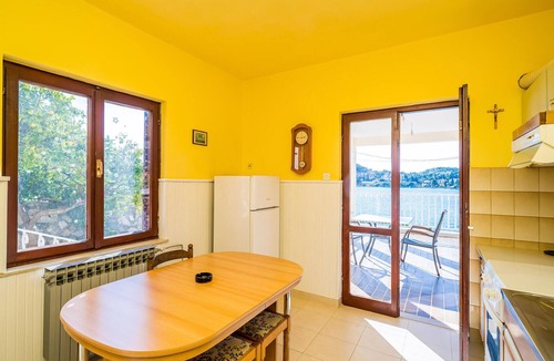 Zaton Apartment | Cozy apartment in Zaton mali with WiFi