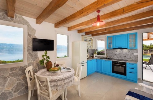 Risika Villa | Cozy detached villa with pool 5.000m2 plot
