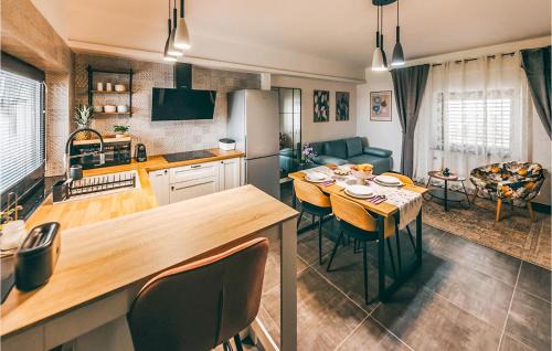 Strigova House | Cozy Home In Banfi With Sauna