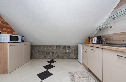 Municipality of Gracac House | Cozy home in Gracac with sauna