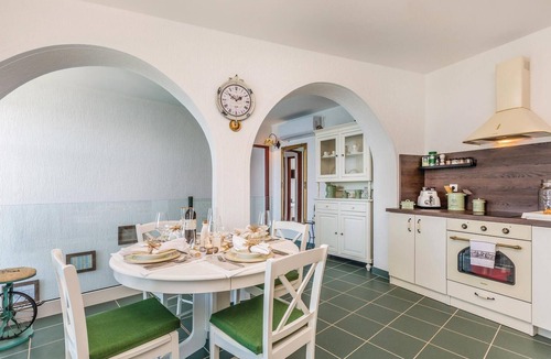Stinica House | Cozy home in Josinovac with sauna