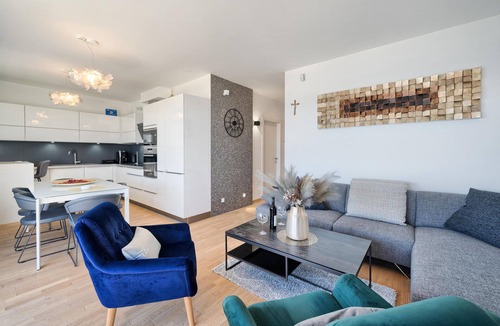 Kastel Gomilica House | Cozy home in Kastel Gomilica with sauna