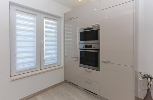 Kastel Stafilic House | Cozy home in Kastel Stafilic