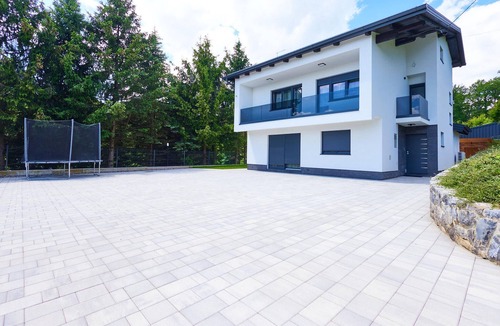 Karlovac House | Cozy home in Karlovac with sauna