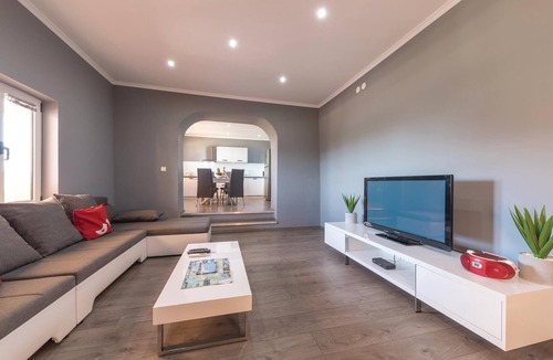 Kastel Sucurac House | Cozy home in Kastel Sucurac