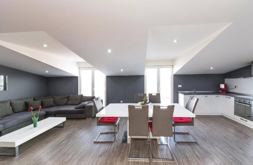Kastel Sucurac House | Cozy home in Kastel Sucurac