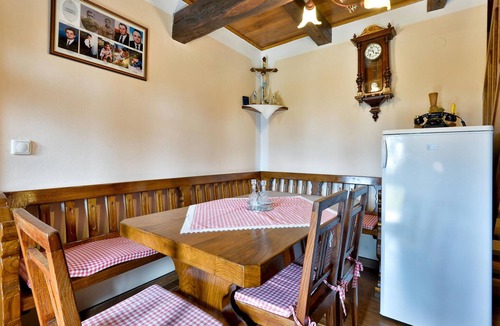Mala Ludina House | Cozy home in Mala Ludina with kitchen
