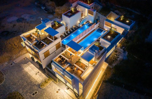 Marusici House | Cozy home in Omis with sauna