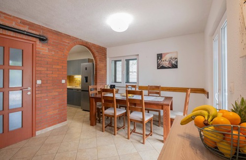 Donji Prolozac House | Cozy home in Prolozac Donji with WiFi