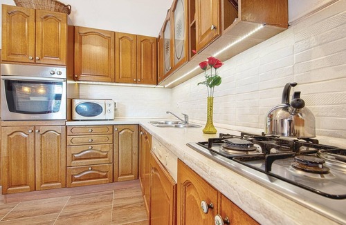 Sveti Ivan Zabno House | Cozy home in Sveti Ivan Zabno with WiFi