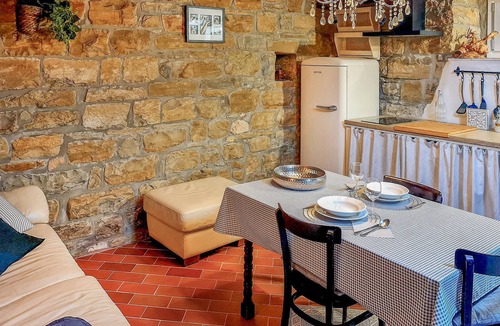 Piran House | Cozy home in Secovlje with swimming pool