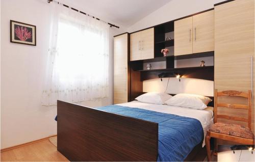 Posedarje House | Cozy Home In Slivnica