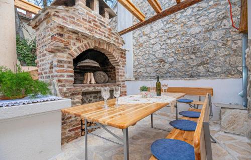 Imotski House | Cozy Home In Vinjani Donji