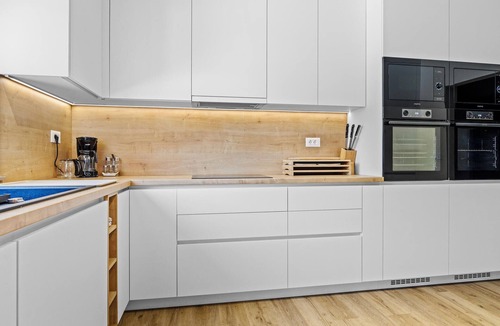 Strpacici House | Cozy home in Visnjan with sauna