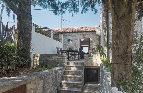 Vrsar House | Cozy home in Vrsar with kitchen