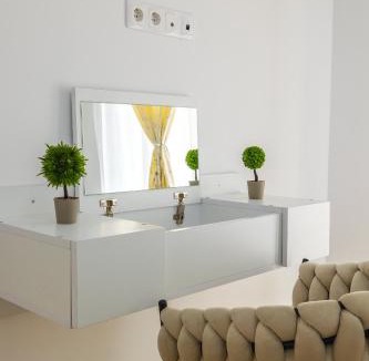Selimbar Apartment | Cozy Velvet Place - Free Parking - Near Mall & Center