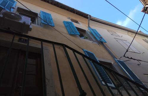 Cres Apartment | Cres old town studio apartment