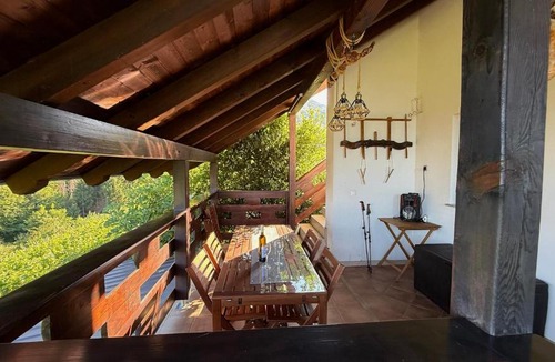 Ivanec House | Dedina Klet - Vineyard Cottage with Mountain View