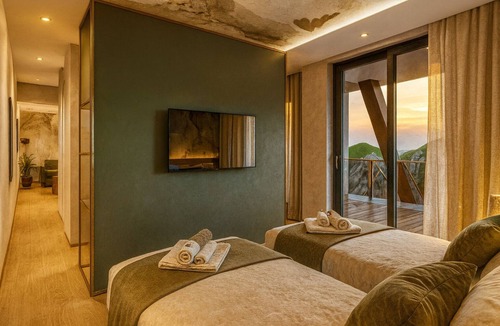 Catrnja Hotel | Degenija Boutique Hotel & Spa