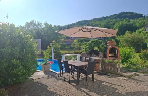 Kulen Vakuf Apartment | Delux Apartmans